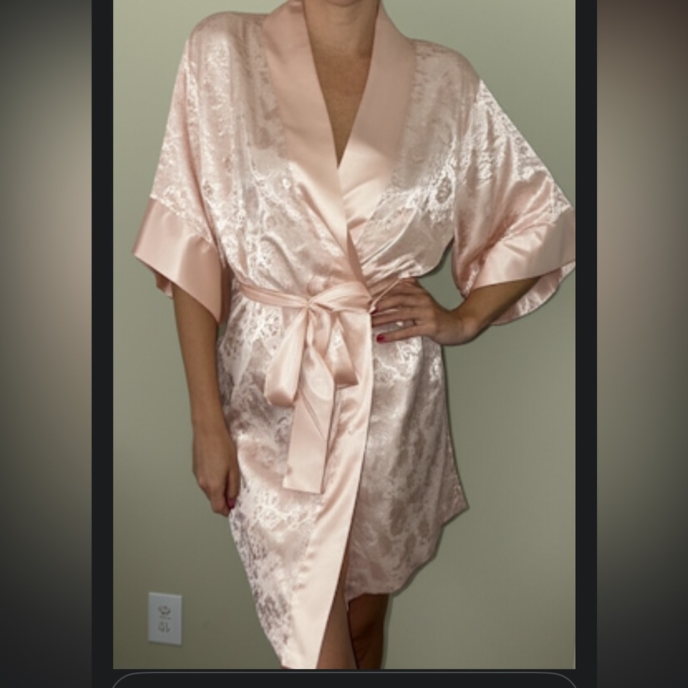 Victoria's Secret vintage satin pink shirt robe one size